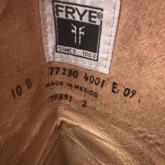 Frye Jane brown boot. Lovingly worn and super comfortable. - Picture 5 of 6